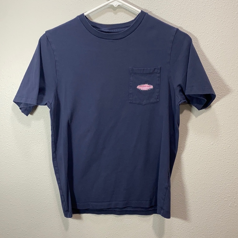 Vineyard vines Surf Logo Christmas lights‎ Pocket T-Shirt